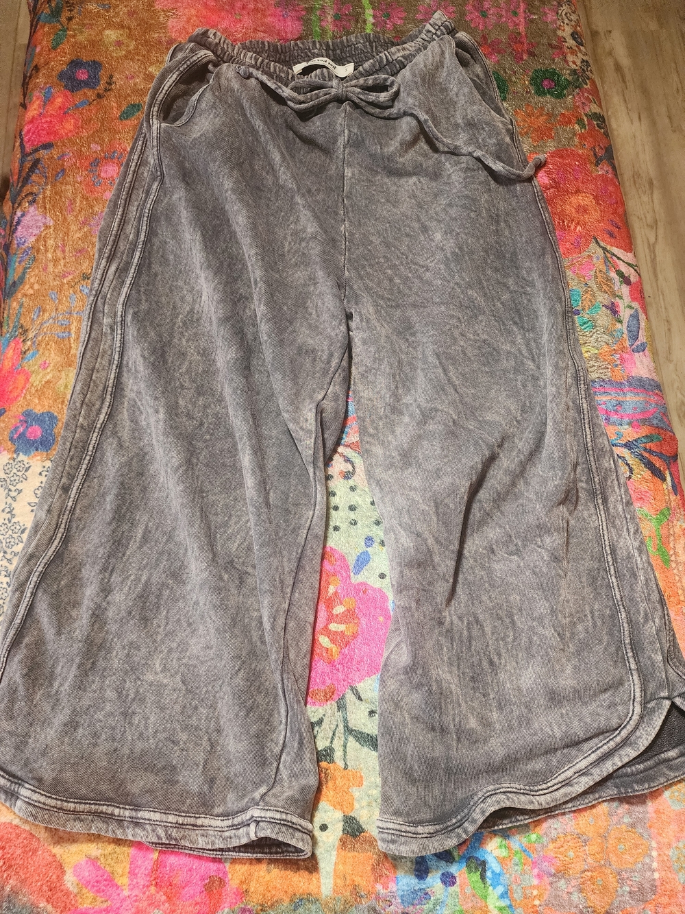 Three Bird Nest Mineral-Wash Gray Wide Leg Drawstring Crop Pants